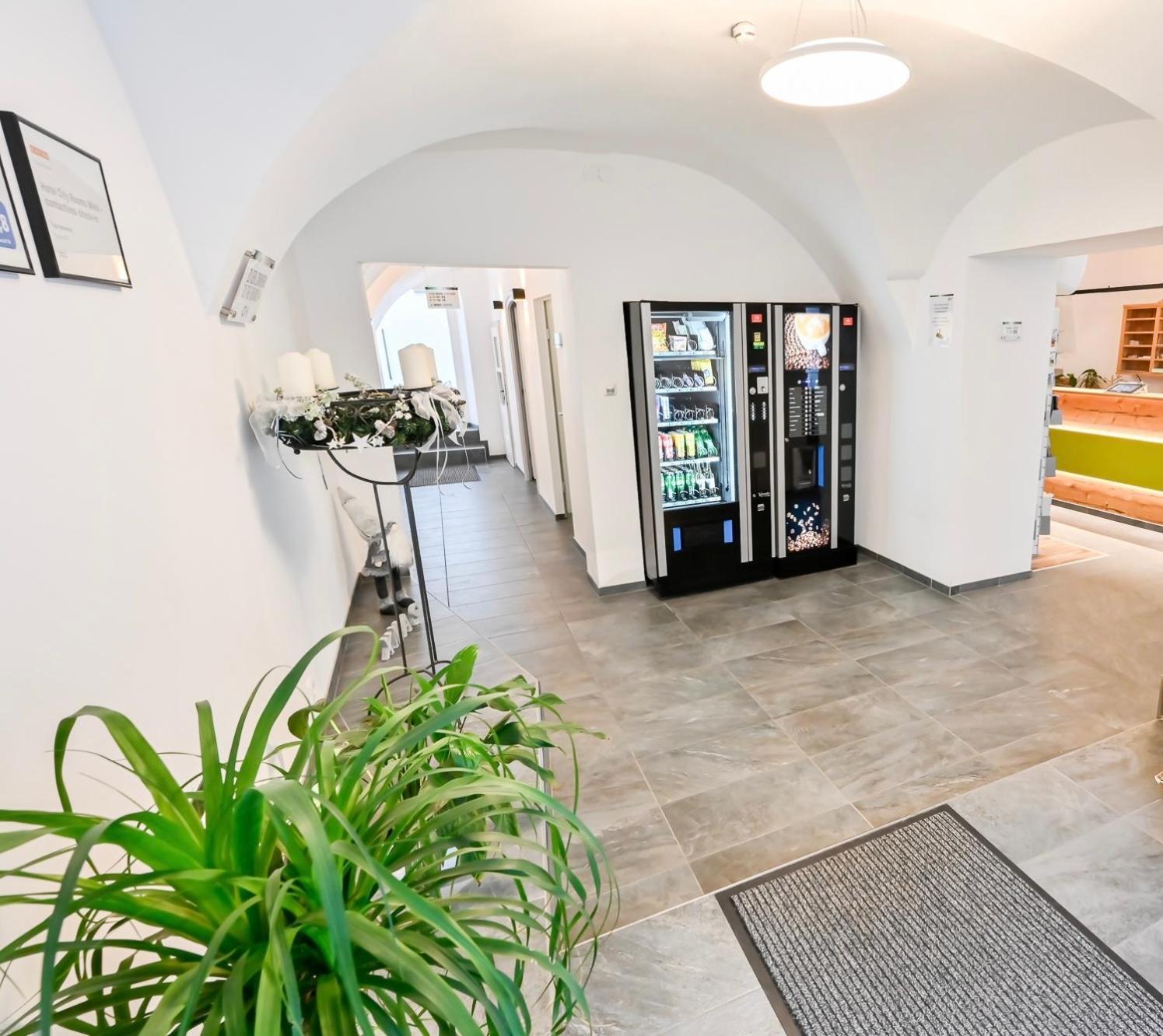 Hotel "City Rooms Wels" ภายนอก รูปภาพ
