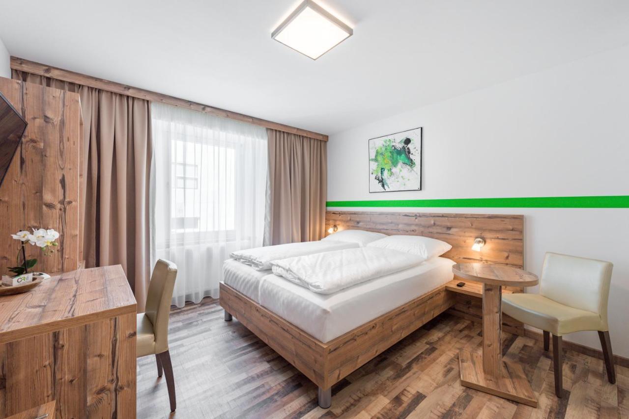 Hotel "City Rooms Wels" ภายนอก รูปภาพ