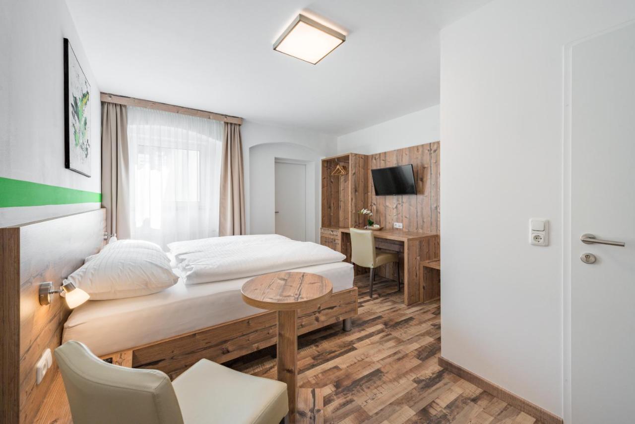 Hotel "City Rooms Wels" ภายนอก รูปภาพ