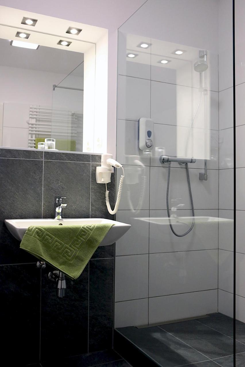 Hotel "City Rooms Wels" ภายนอก รูปภาพ